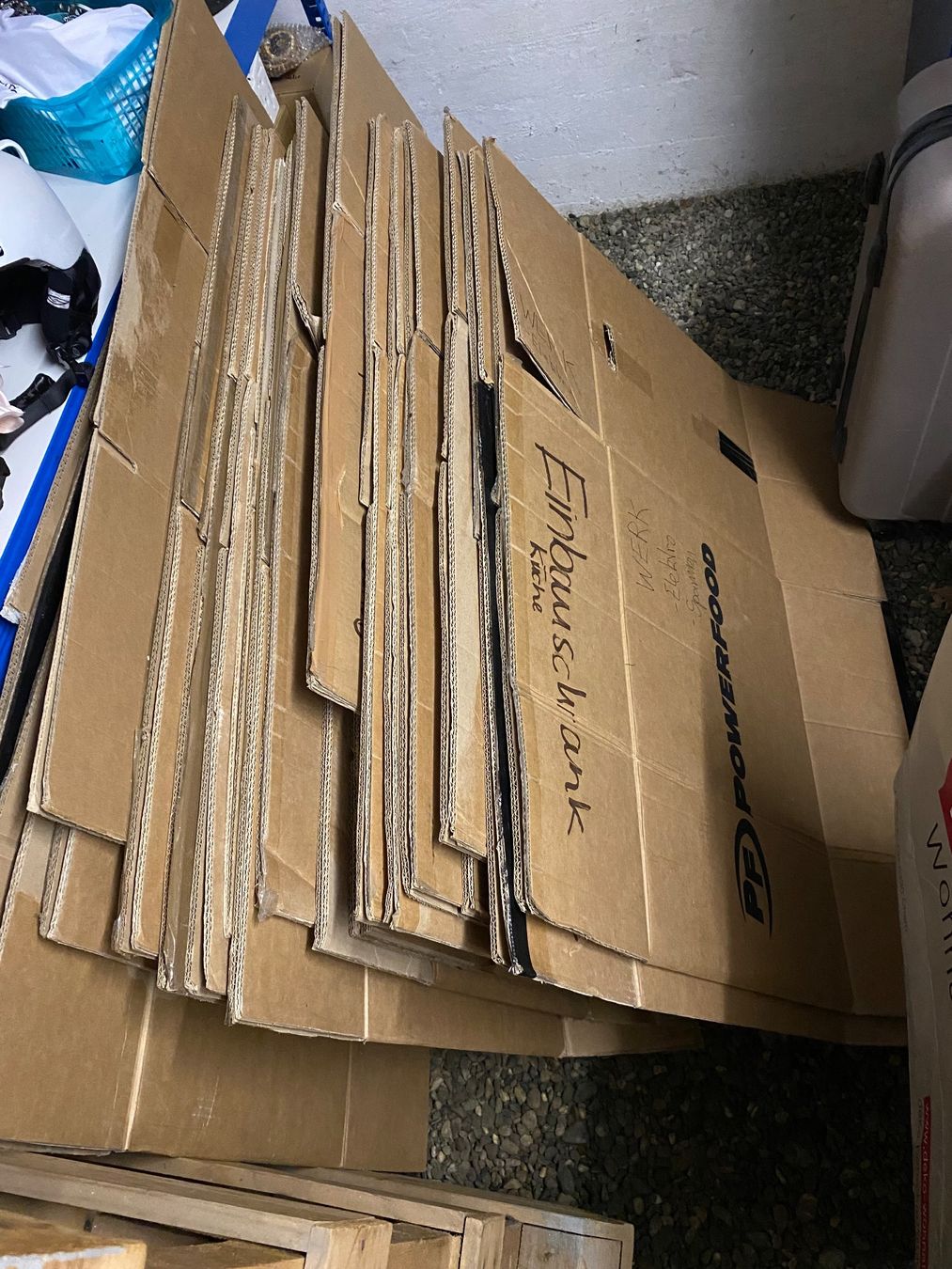 Cartons: Zügelkartons – D'occasion à Zürich par pran123 1