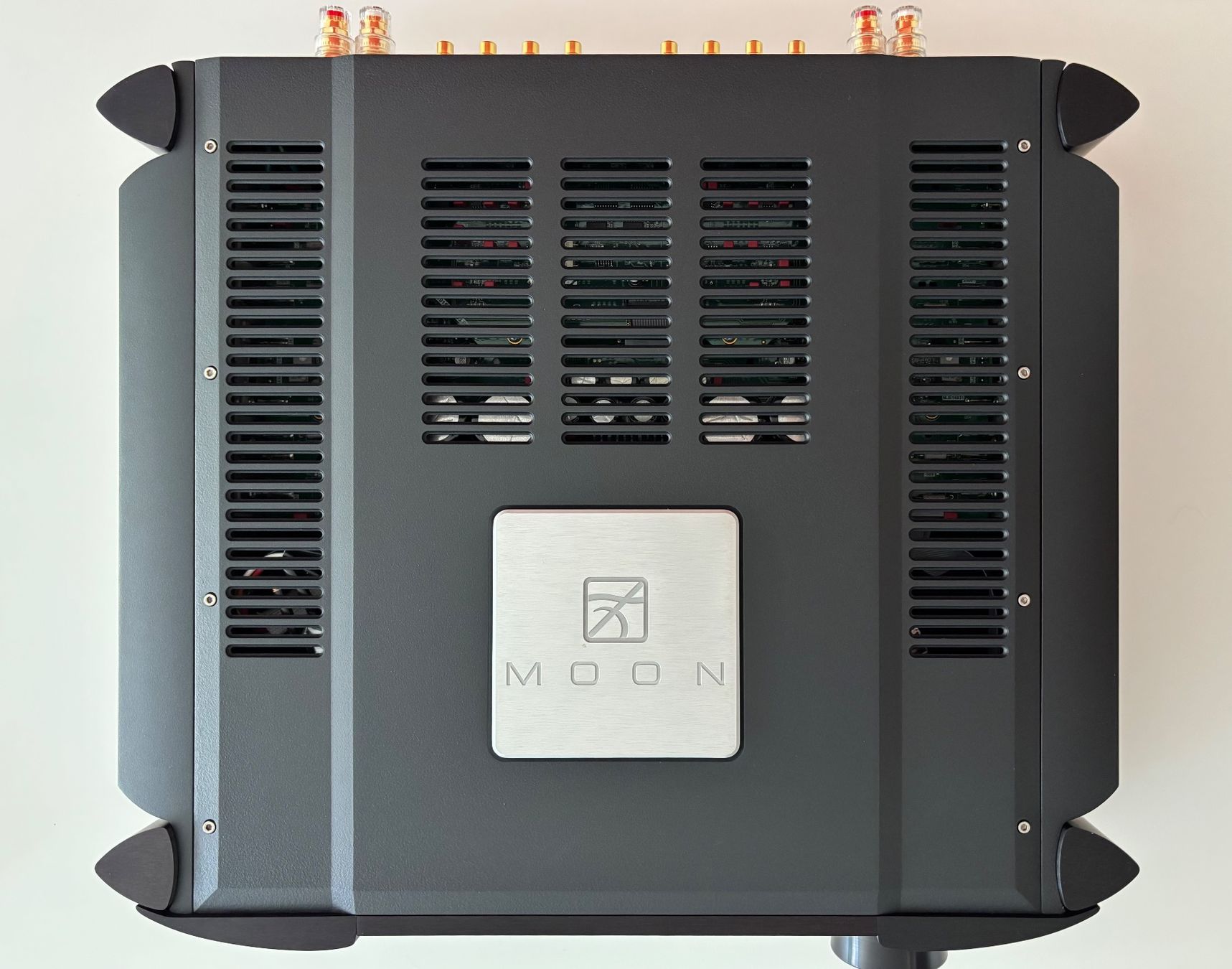 Amplificatori: Simaudio Moon 600i V2 – Usato da Pully venduto da ber_bq9n 2