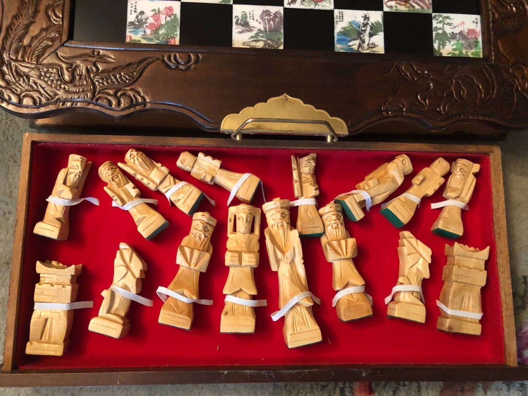 Giochi: Chinesisches32teiliges SchachbrettUnikat – Nuovo e nell'imballaggio originale da Wald ZH venduto da mlnt 1
