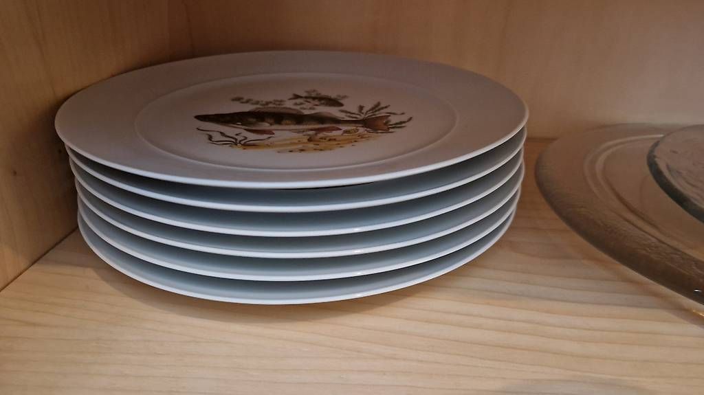 Piatti di portata: Fisch Geschirr - Teller & Platte – Usato da Lupsingen venduto da Flying_Sleipnir 1
