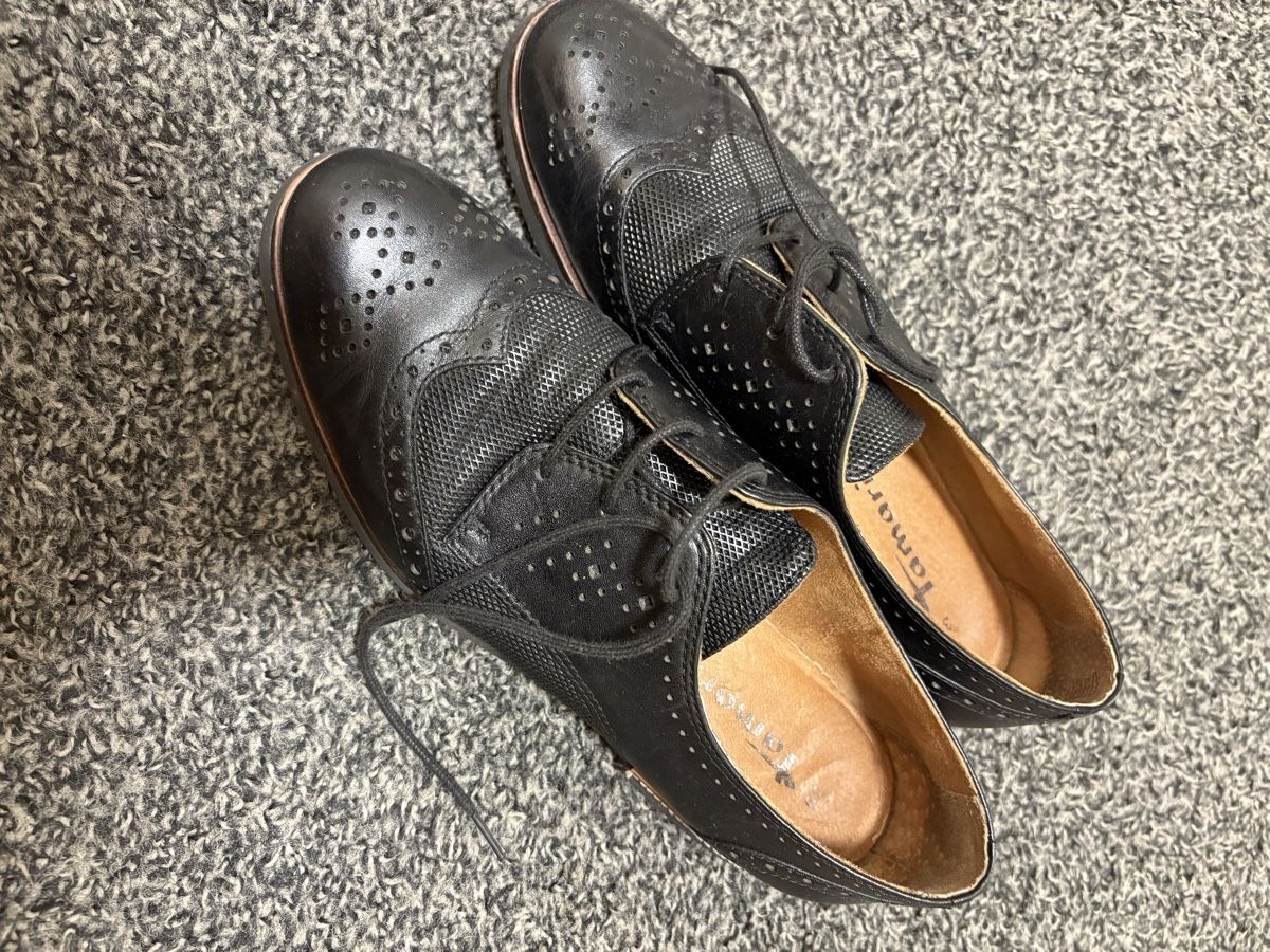 Tamaris Scarpe da donna: Tamaris Schnürschuh GR 39 – Usato da Samedan venduto da Franzi15 2