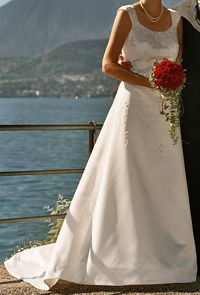 Vestiti: Brautkleid / Hochzeitskleid Gr. 38 – Usato da Bottenwil venduto da ruli2007