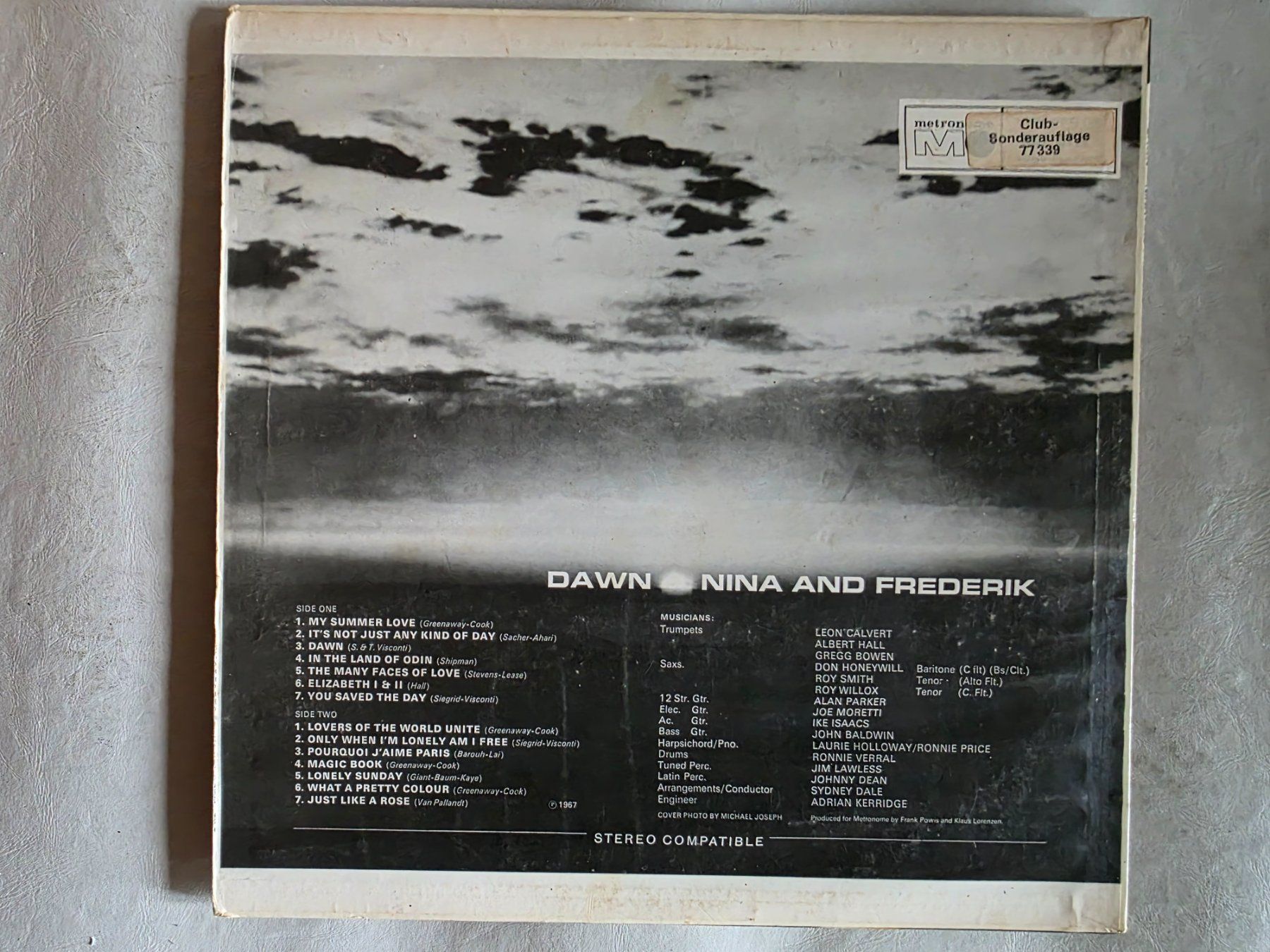 Dischi in vinile: LP - Nina & Frederik - Dawn - Metron 77339 – Usato da Walterswil BE venduto da Lonitti 2