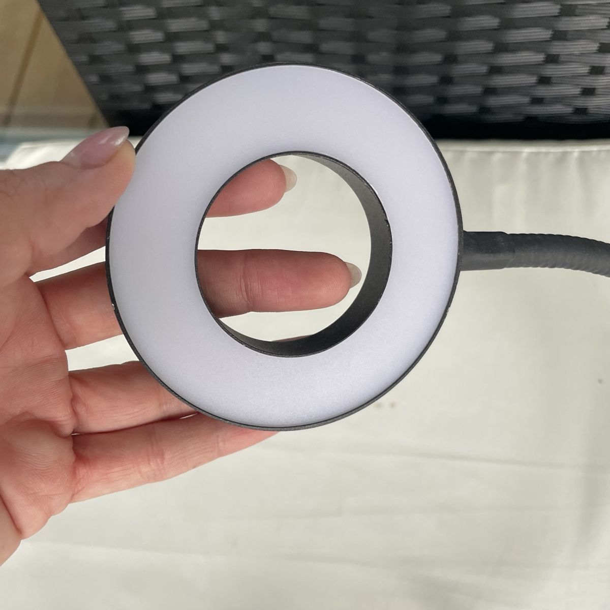 Lampen: Tisch ringlight – Gebraucht aus Utzenstorf von beatrice.ch 2