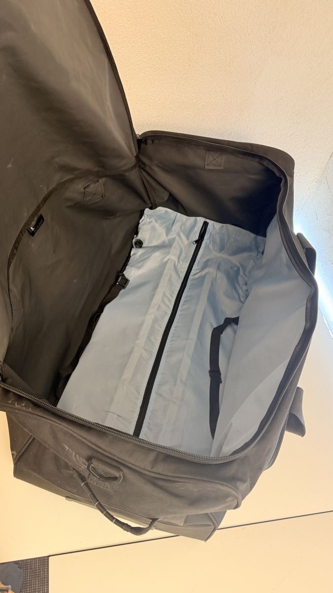 Borse: Reisetasche Pack Easy Switzerland schwarz gestreift – Usato da Rotkreuz venduto da perlengott 6