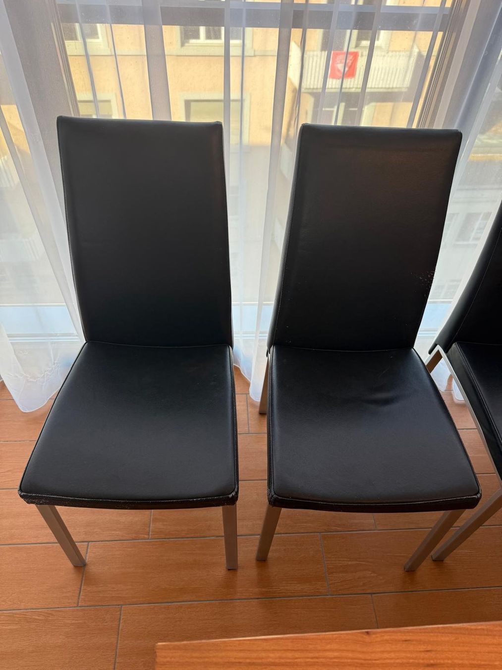 Sedie: 6 schwarze Lederstühle - gebraucht – Usato da St. Gallen venduto da GThofer