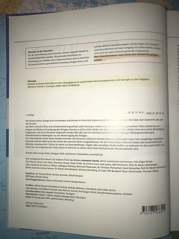 Libri: Elemente Chemie 2 (Chemiebuch) – Usato da Wettingen venduto da ame_wxp2 2