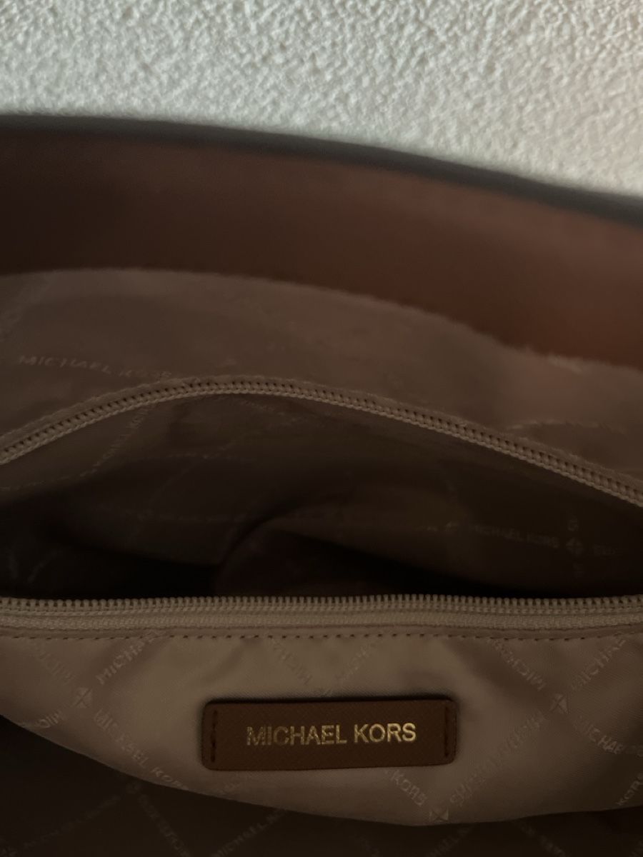 Michael Kors Taschen für Damen: Michael Kors bag – Neu (gemäss Beschreibung) aus Bözberg von Vally_Free 2