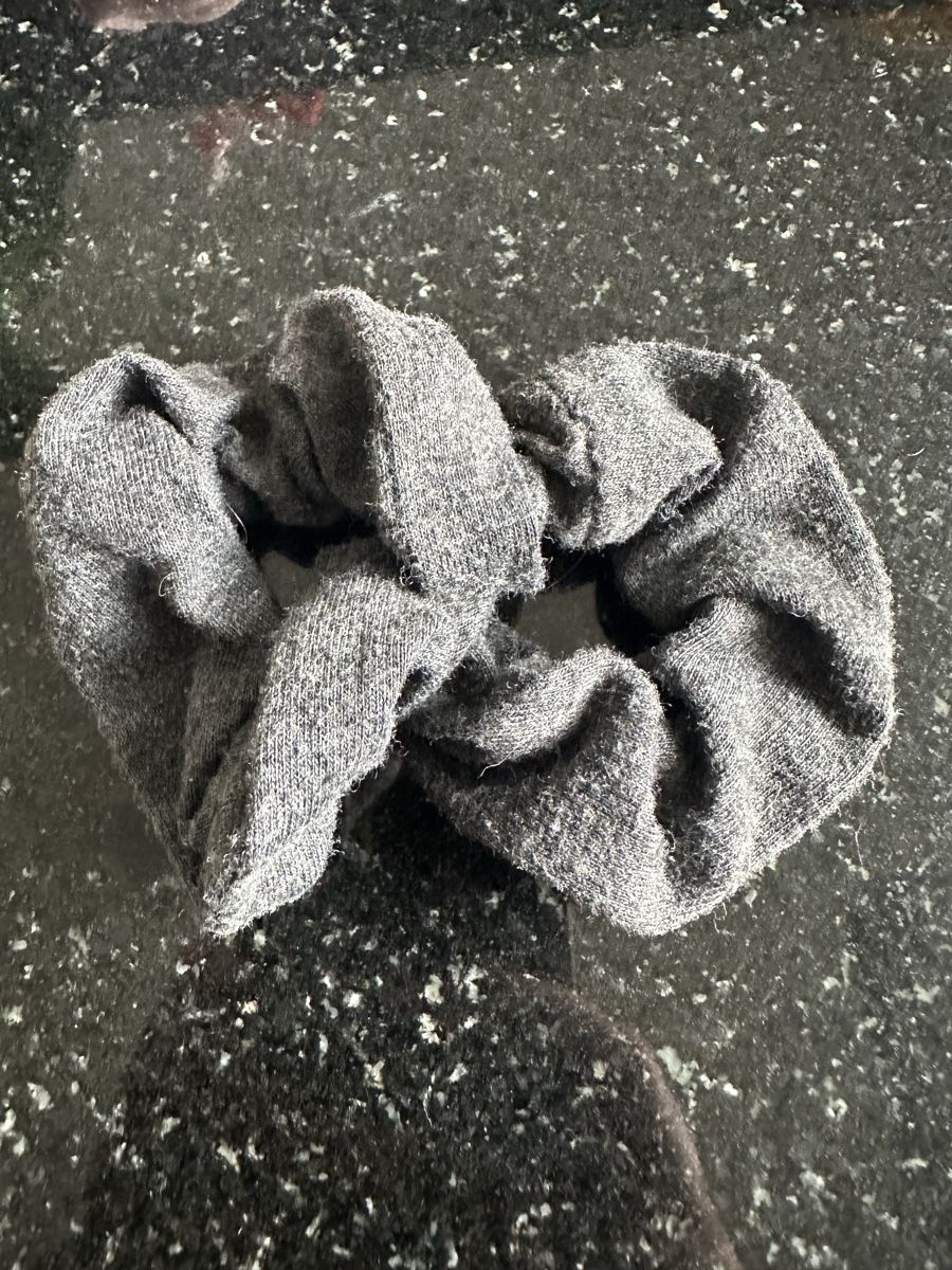 Haarschmuck: Haar Gummi Scrunchie 3er Set – Neu (gemäss Beschreibung) aus Zufikon von tam_gfx6 2
