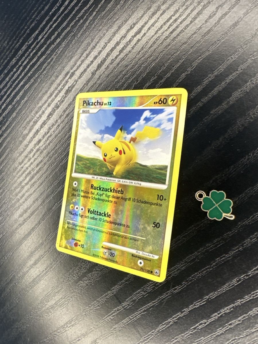 Pokémon Carte collezionabili: Pikachu LV.12 70/100 Reverse Holo 2008 Platinum – Usato da Uster venduto da Neonschwarz 2