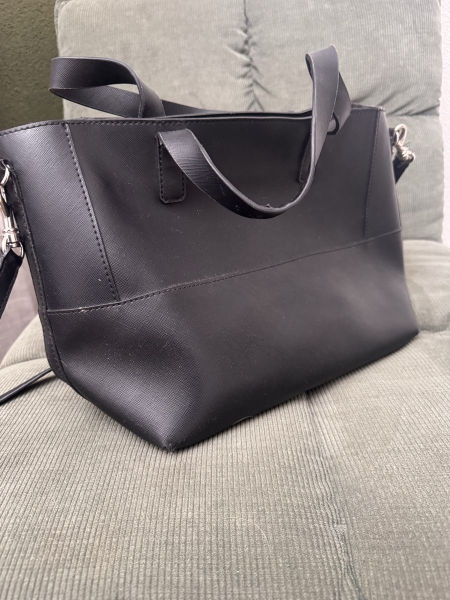 Guess Sacs femmes: Guess Handtasche  – D'occasion à Hausen AG par NJ2019 3