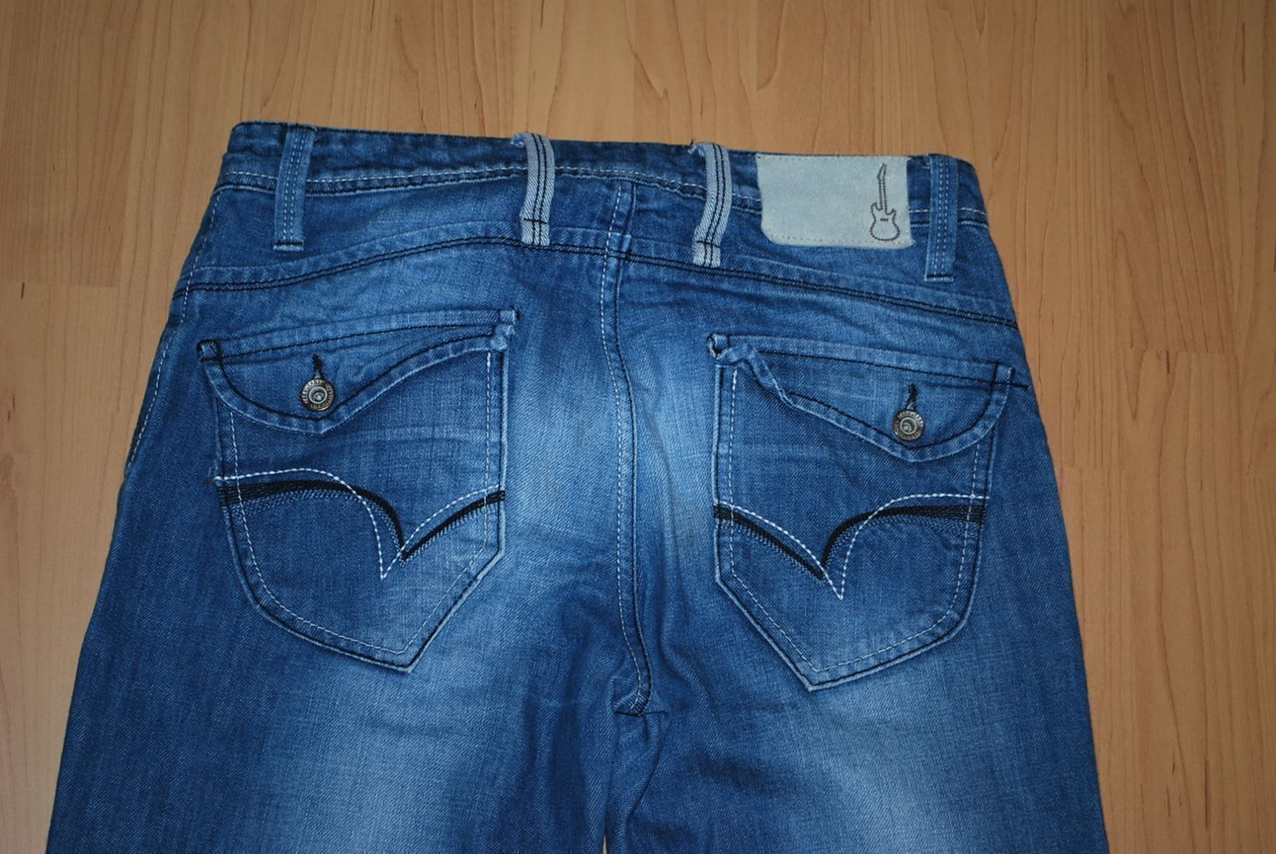 Zara Jeans: Jeans ZARA   Taille/Grosse W 30 – Usato da Cossonay-ville venduto da Super-Price-Quality 5