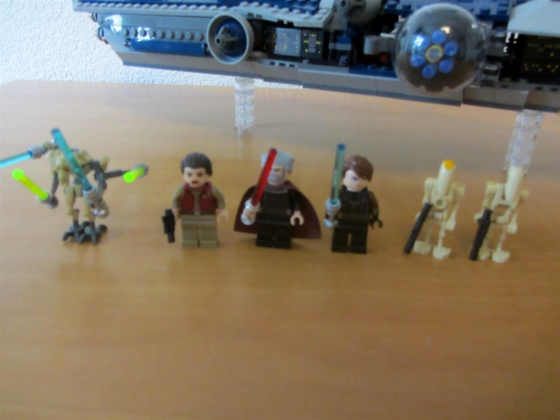 Lego Baukästen: LEGO Star Wars 9515 " The Malevolence " – Gebraucht aus Kreuzlingen von  2
