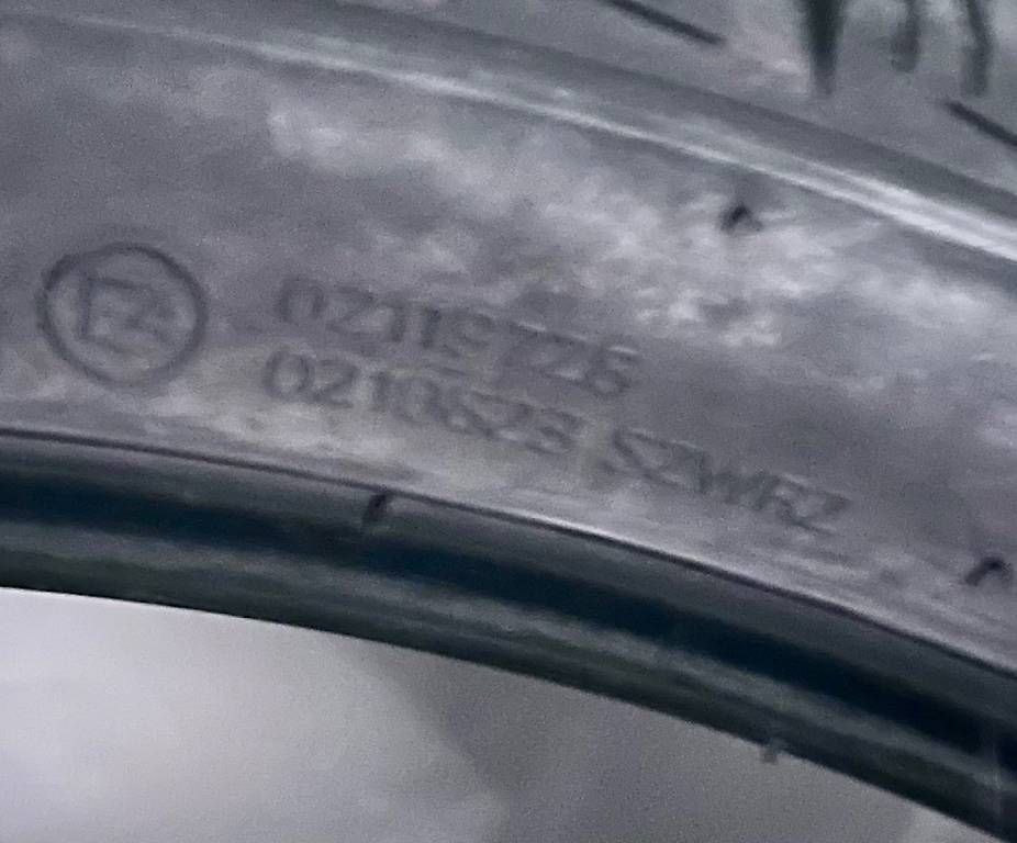 Pneumatici & Ruote complete: Winterreifen 21 Zoll – Usato da Oberwil-Lieli venduto da Olivia710 4