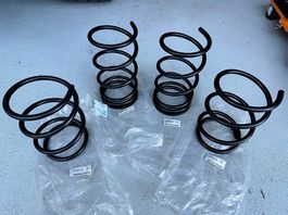 Subaru Impreza STi Set molle originali/ Stoßdämpferfedern