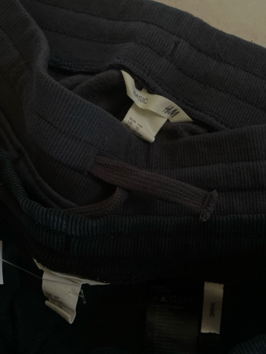 H&M Hosen: 2 Jogginghosen H&M Basic schwarz grau Gr. 146 eine Neu – Neu (gemäss Beschreibung) aus Obergerlafingen von cabo4 1