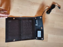 SIStech Solarladegerät