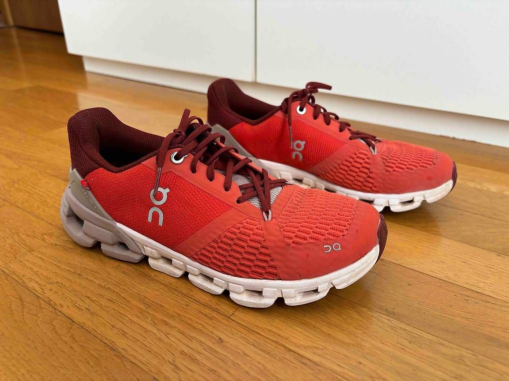 On Scarpe da donna: Scarpe On Running Cloudflyer rossa da donna - numero 37.5 – Usato da Oggio venduto da chi_7gpd 1
