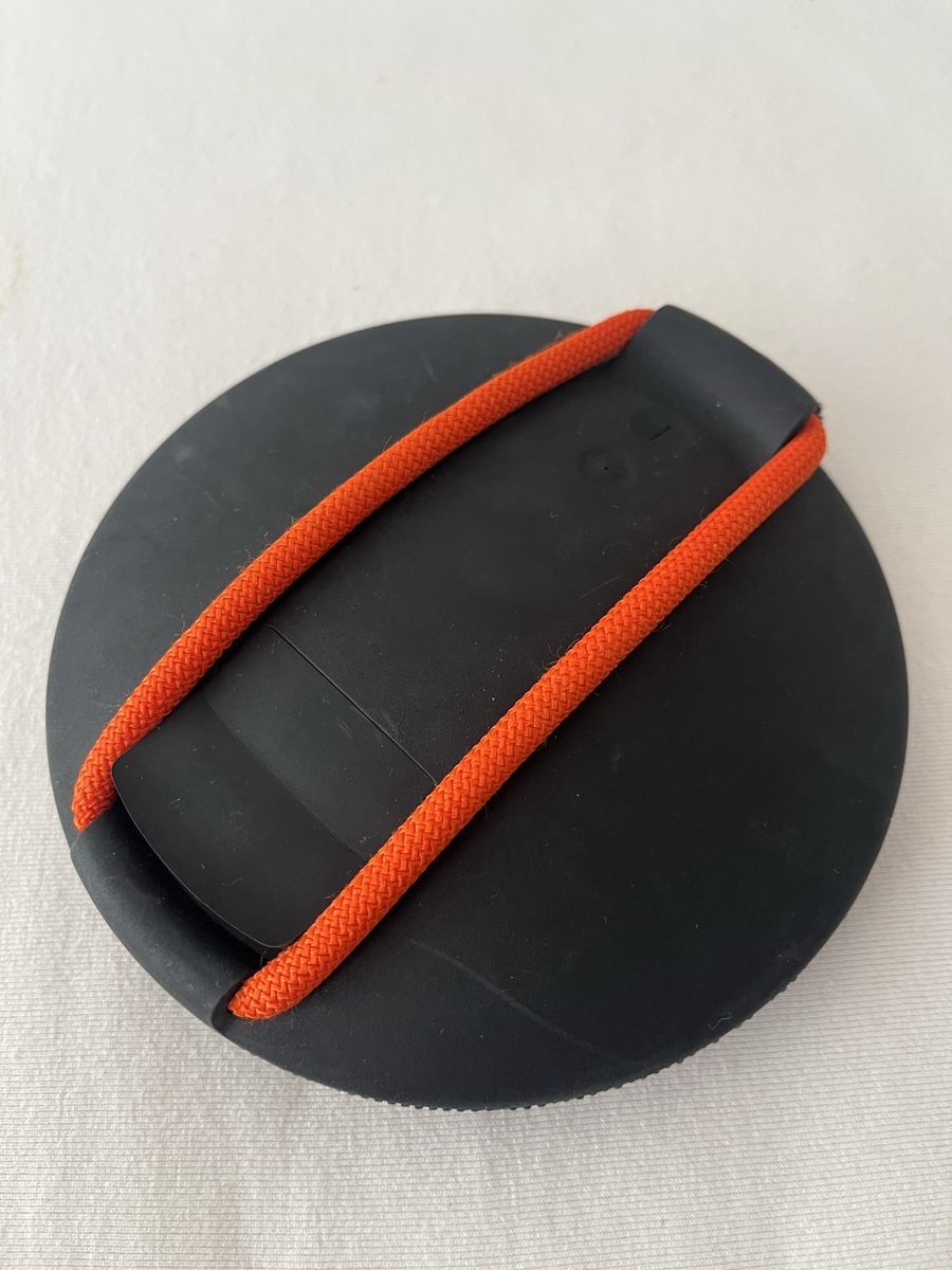 Ultimate Ears Kopfhörer: UE Roll 2 Bluetooth wasserdicht  – Neu (gemäss Beschreibung) aus Stetten SH von sel_sc6g 1