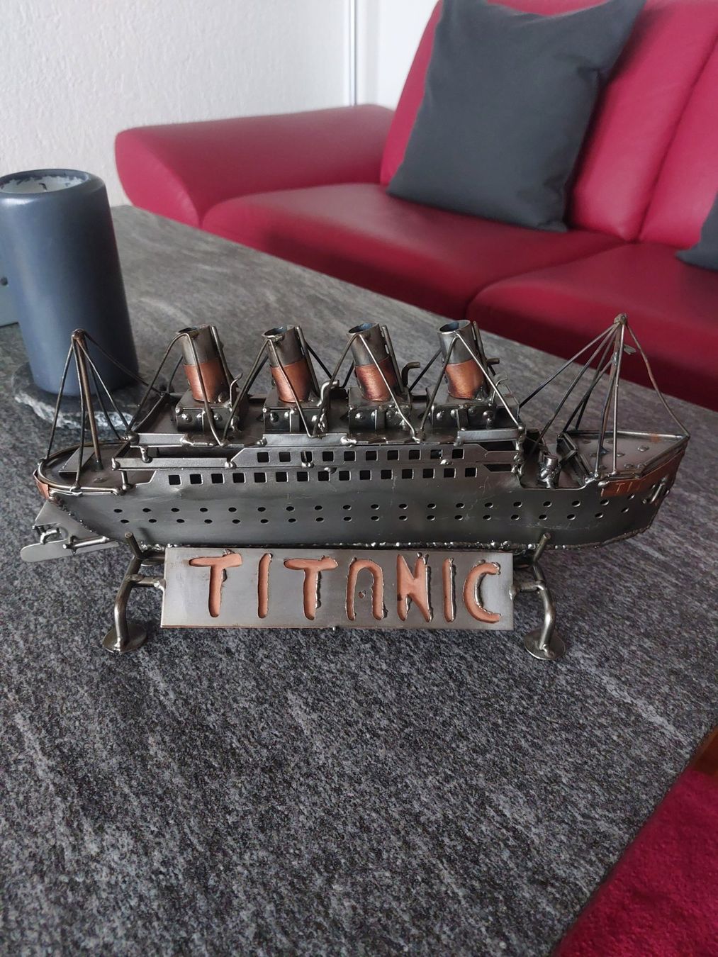 Tutte le decorazioni: Titanic Metall Modell 35cm mit Ständer – Usato da Bremgarten AG venduto da marcelbu62