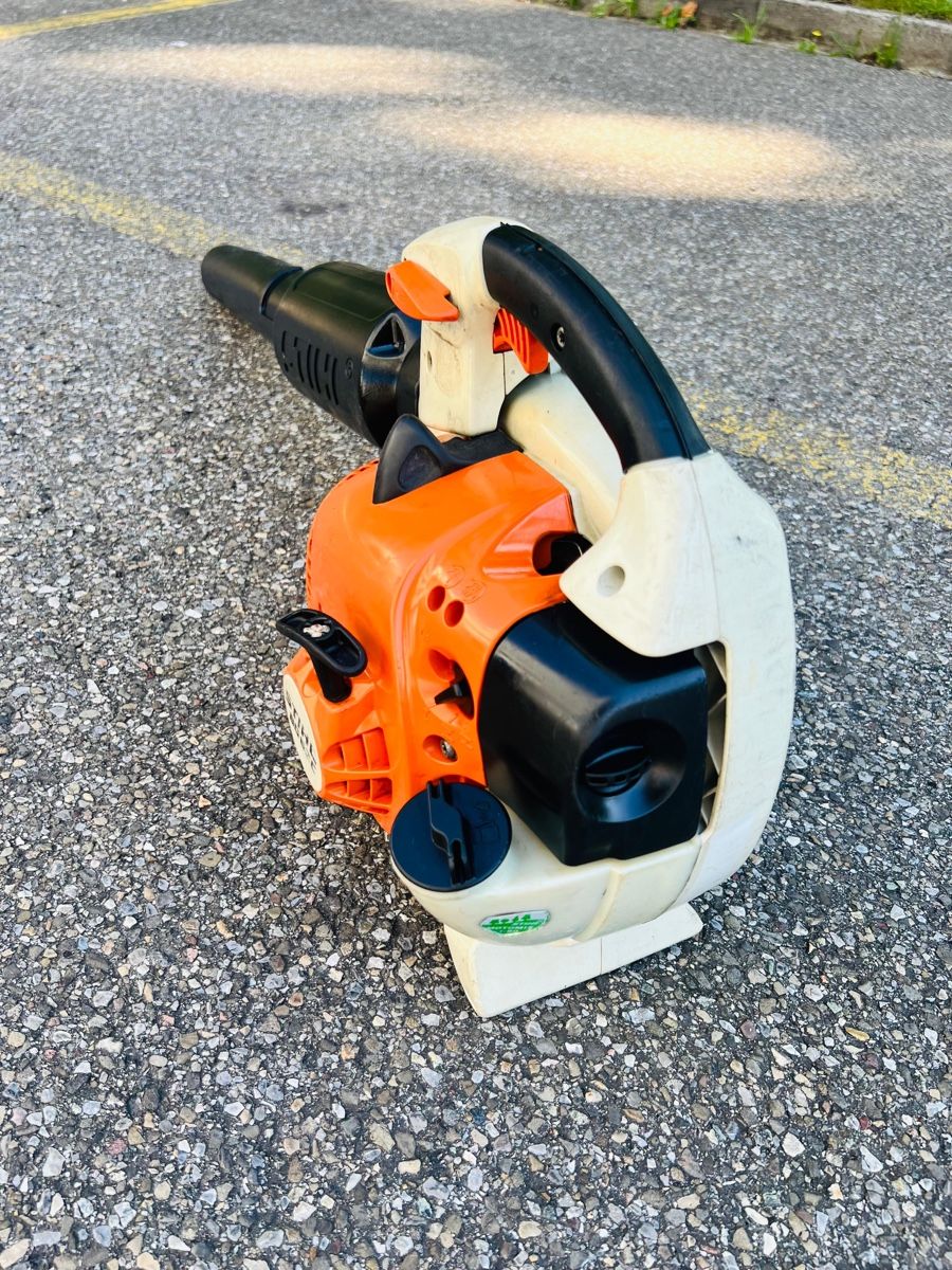 Stihl Laubbläser & Laubsauger: Laubbläser Stihl BG 66 C Profi – Gebraucht aus Urdorf von mas_5wfz 5