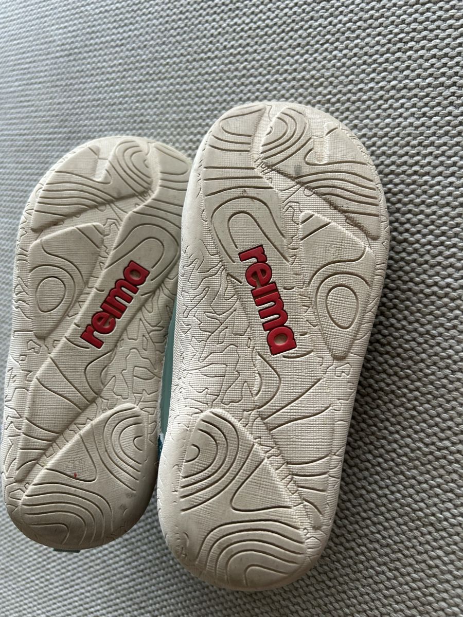 Reima Chaussures garçon: Reima tepastelu barefoot size 27 – D'occasion à Epalinges par kat_lyp6 2