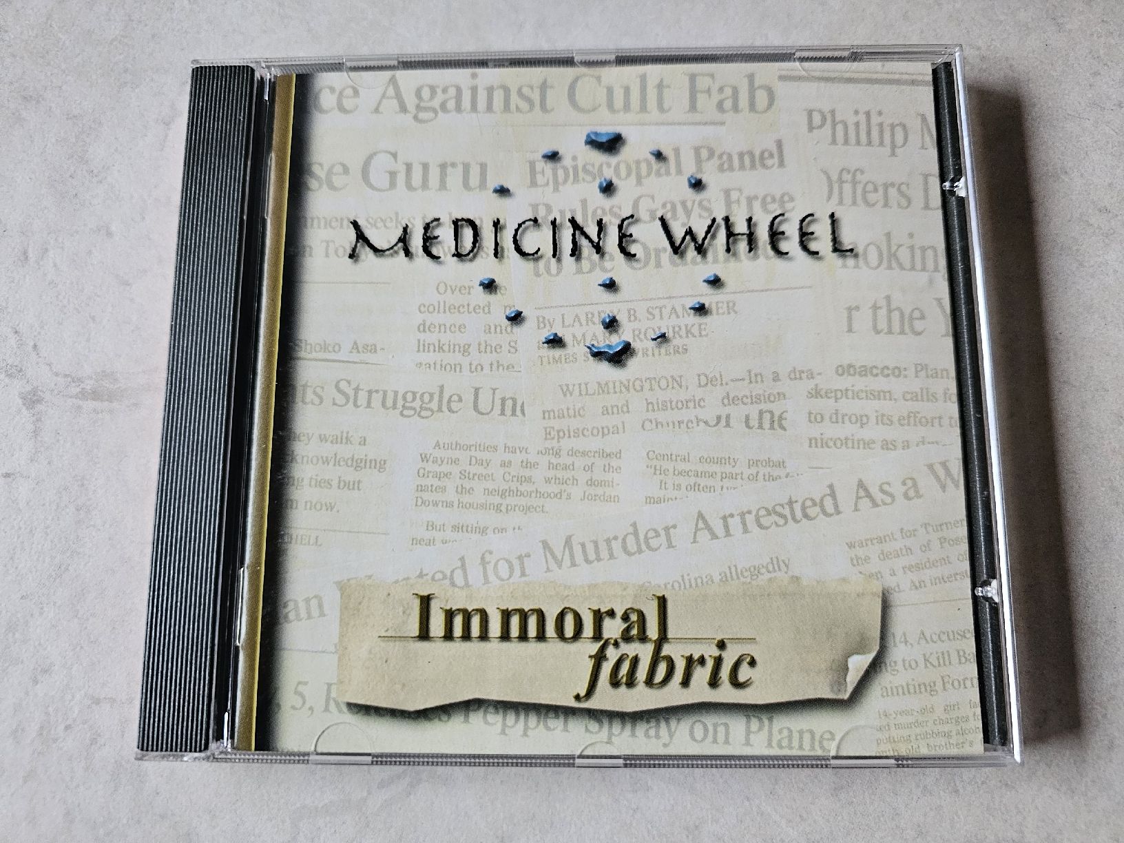 CD: Medicine Wheel  -  Immoral Fabric – Usato da Schneisingen venduto da backstore24