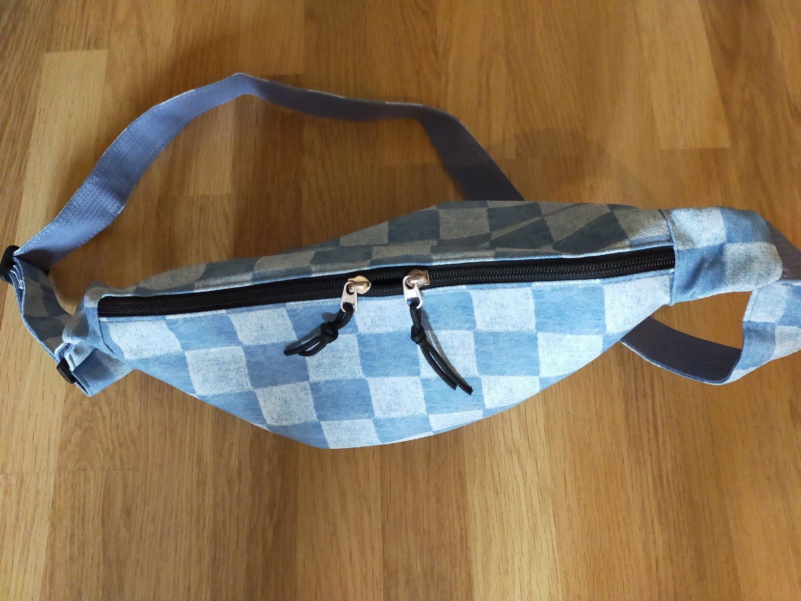 Taschen für Damen: Umhängetasche Plaid NEU – Neu (gemäss Beschreibung) aus Oberhofen TG von tryxta 1
