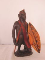 Afrikanische Holzfigur, Krieger mit Speer und Schild