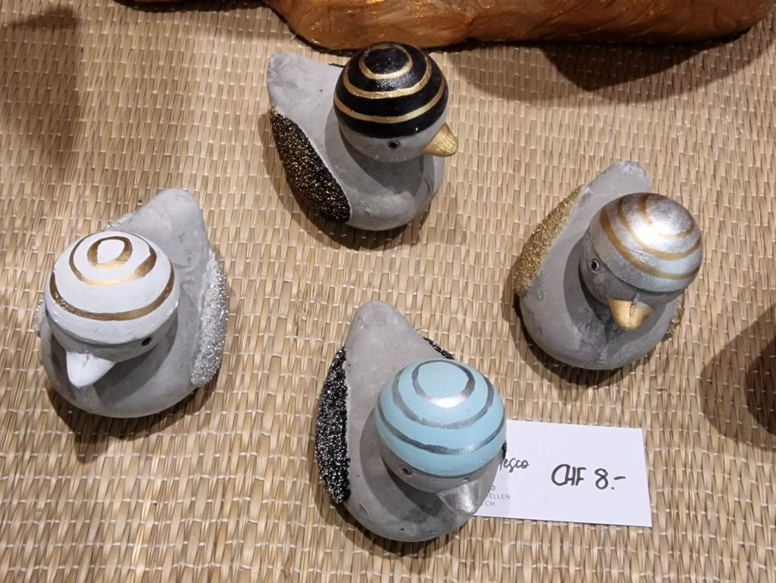 Statuette: Beton Entli Set 4 Stück – Nuovo e nell'imballaggio originale da Schaffhausen venduto da AtelierPudesco 1
