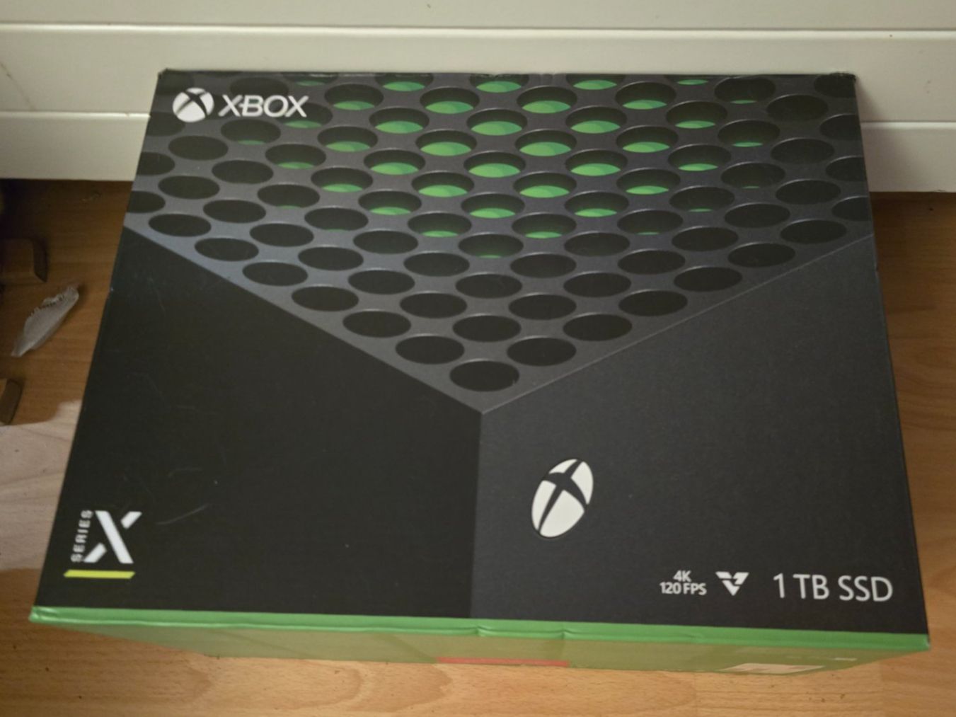 Microsoft Console: Xbox Series x 1TB 2 Jahre Garantie 3 Controller – Nuovo (secondo la descrizione) da Wasen im Emmental venduto da lau_ydx5 1