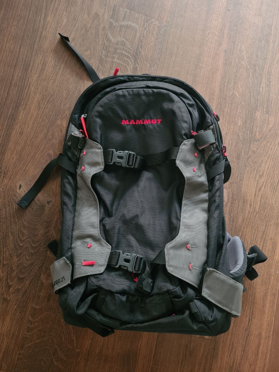 Mammut Zaini: Rucksack Mammut Nirvana Pro 25 – Usato da Sursee venduto da jamawi