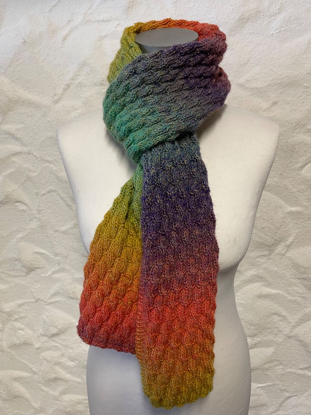 Foulard & Sciarpe: Schal, bunt, Art.39 – Nuovo (secondo la descrizione) da Urnäsch venduto da pas_5r9c 1