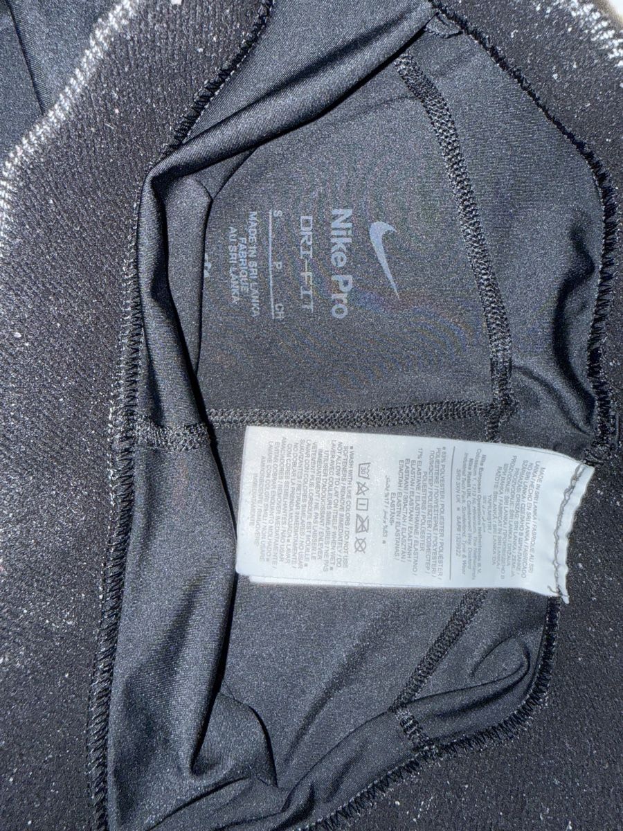 Nike Leggings: Short cycliste NIKE PRO – Usato da Tolochenaz venduto da izz_7vdk 1