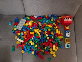 Lego Duplo Bausteine Set mit Haus und Fenstern