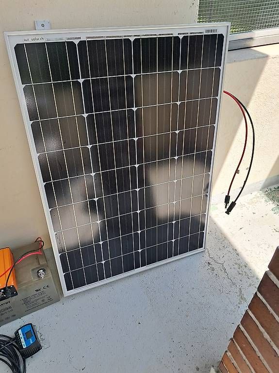 Solargeräte und Solarprodukte: Autosolaranlage – Gebraucht aus Köniz von Piaggiodealer 1