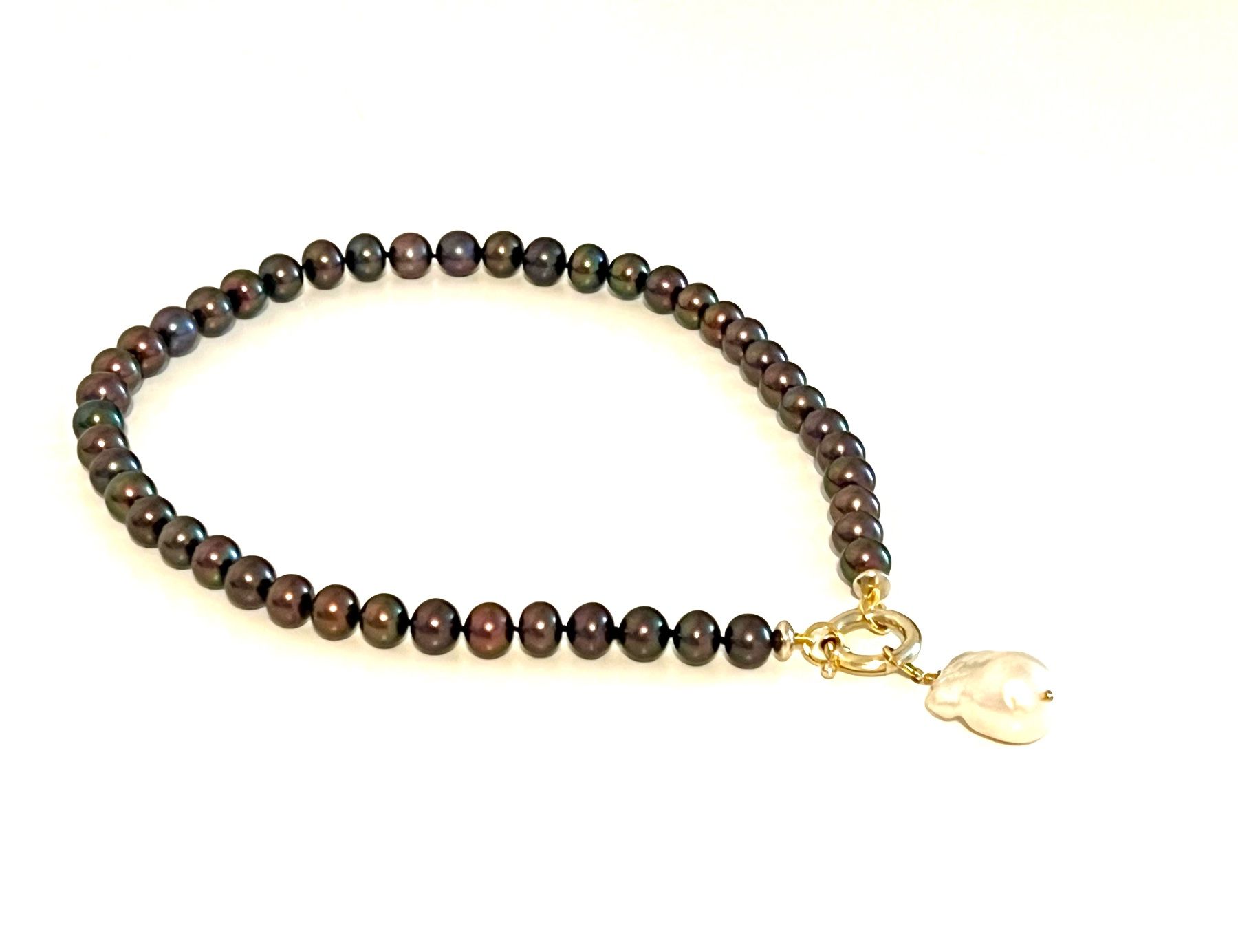 Ketten: Baroque & Black Pearl Necklace - Sterling Silver – Neu und originalverpackt aus Rüschlikon von ThereseJewelryDesign 3