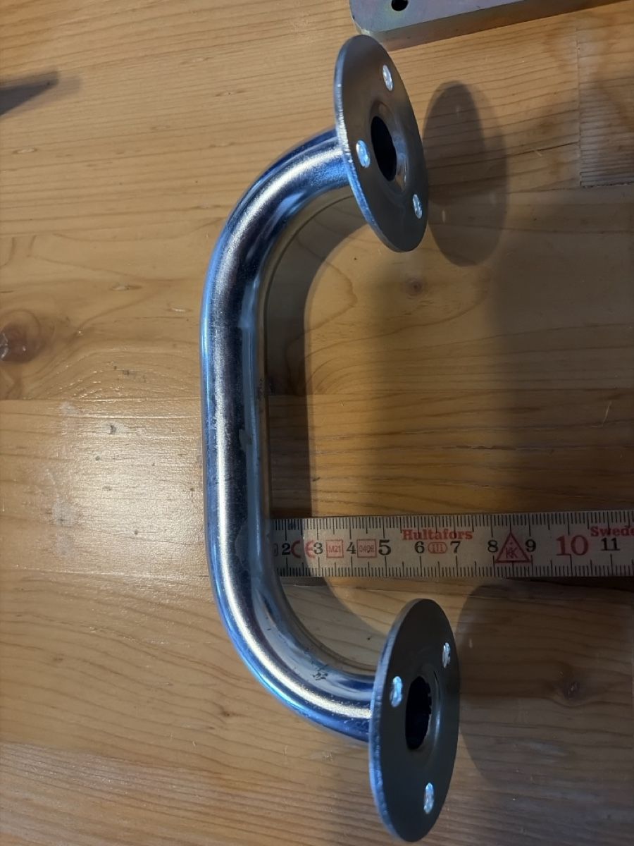 Eisenwaren: Griff Metall mit Flanschen 20cm neuwertig – Neu (gemäss Beschreibung) aus Hendschiken von mst_1979 2