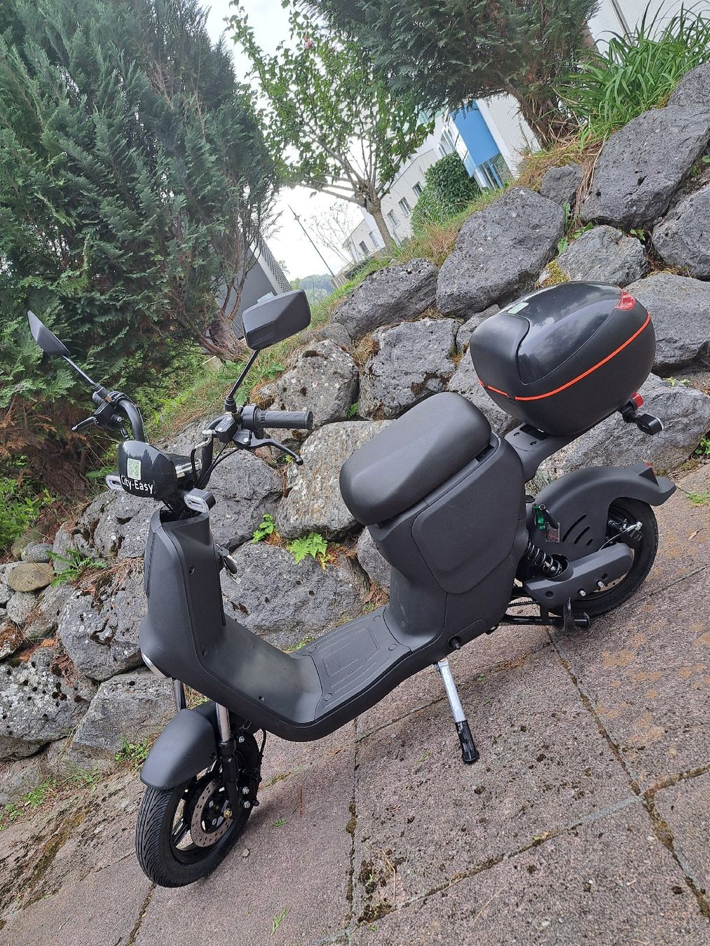 Scooter: NEU GÜNSTIGE ELEKTROROLLER SCOTER – Nuovo (secondo la descrizione) da Kradolf venduto da Patina00 1