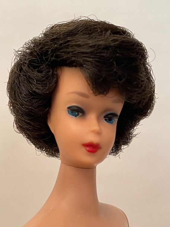 Bubble Cut Barbie 1961 Schwarzhaarig Kaufen Auf Ricardo