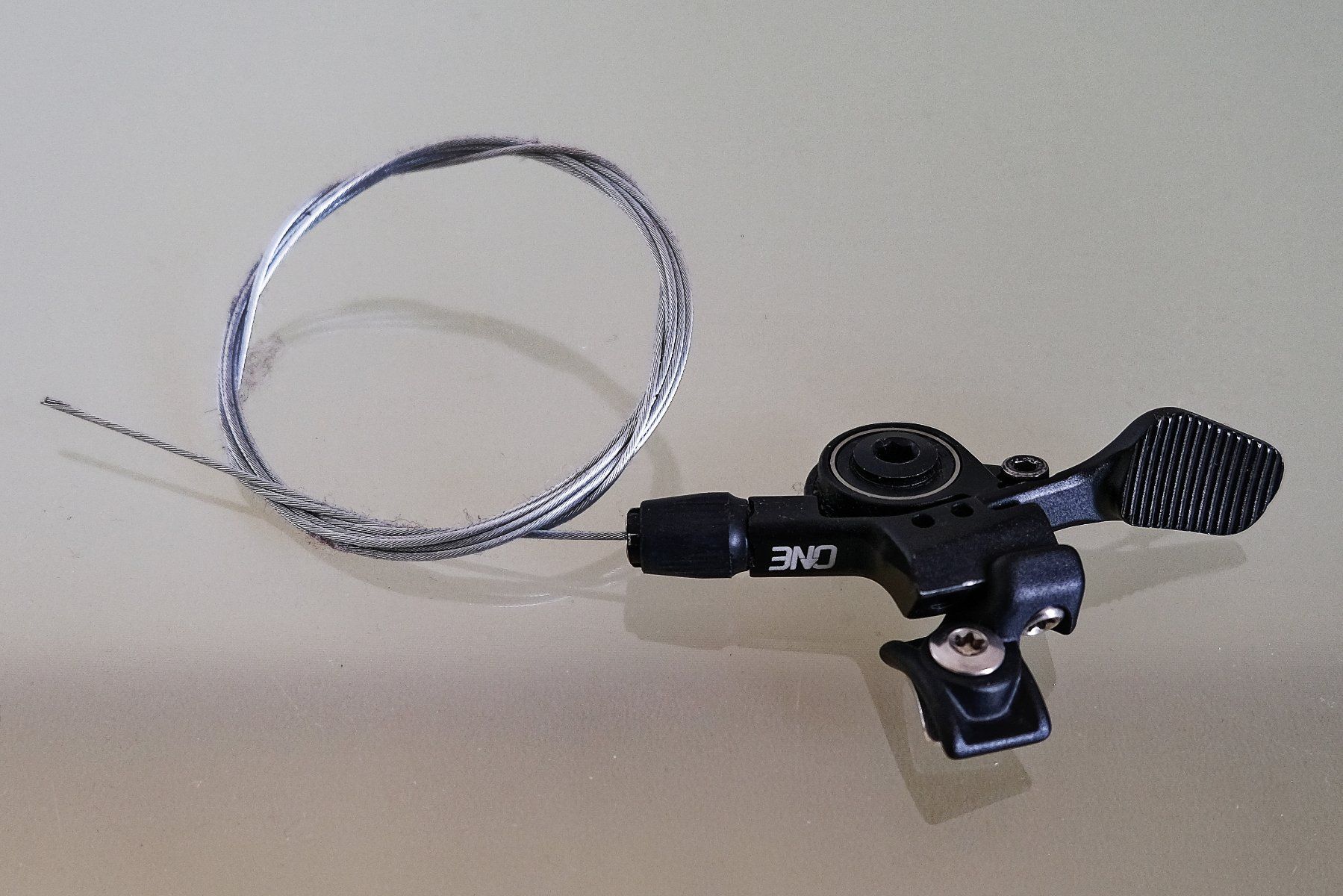 Ersatzteile: Variable Sattelstütze 180 mm mit Remote – Gebraucht aus Spiez von Strohlinger 2