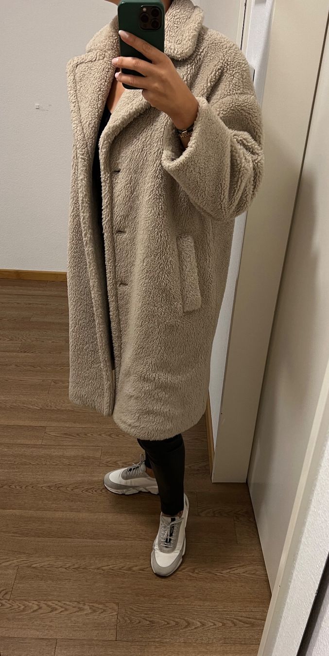Max Mara Cappotti: Teddyfell Mantel Weekend Max Mara – Usato da Oeschgen venduto da Tiffany83 6