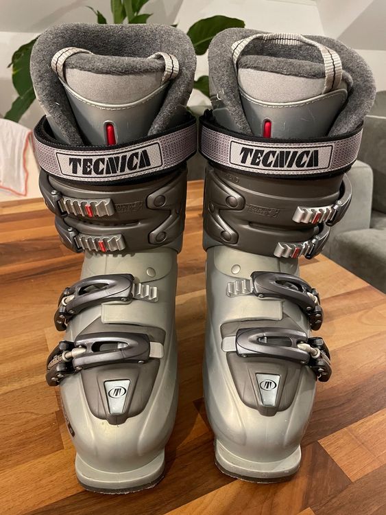 Chaussures De Ski Tecnica M+ Femme - Taille 7.5 / Mondo 24.5 - Occasion En Bon état