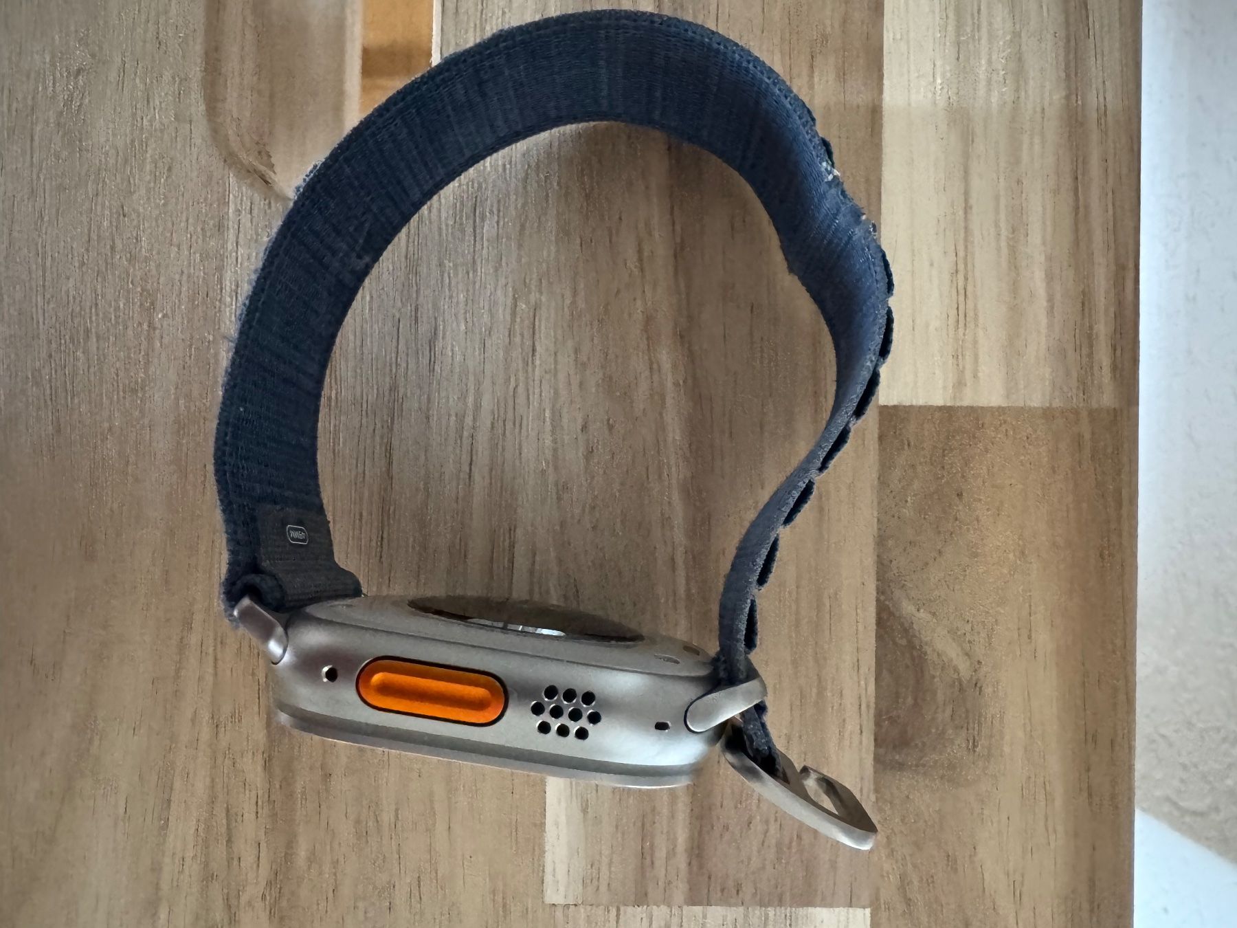 Apple Smartwatch: Apple Watch Ultra 2 – Usato da Effretikon venduto da jos_6qsh 1