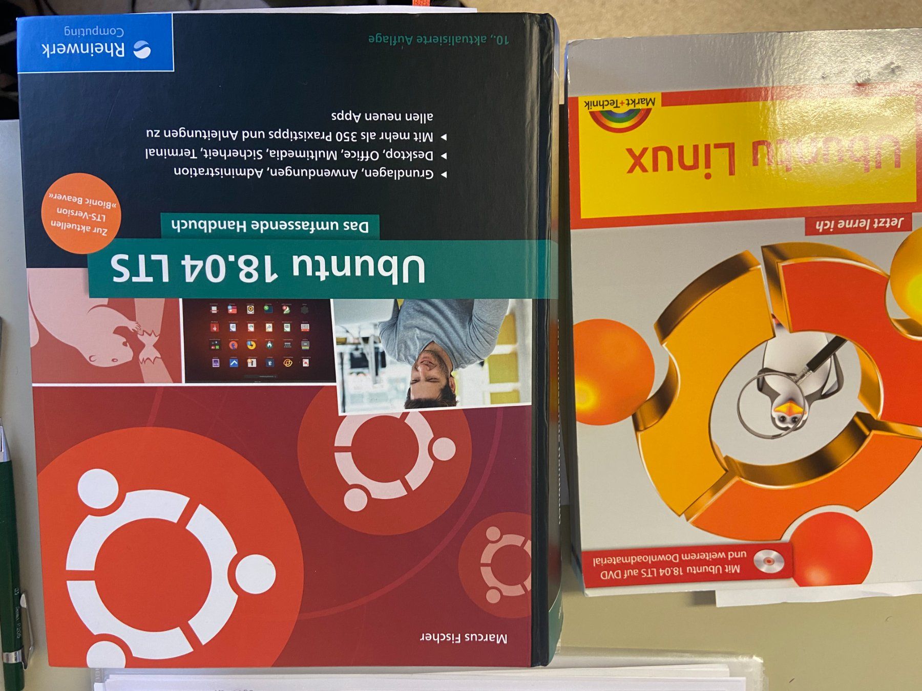 Lenovo Notebooks: ThinkPad Laptop mit Ubuntu Linux und zwei Handbücher – Gebraucht aus Berikon von Cmouse 2
