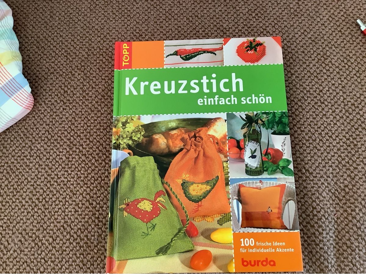 Cartamodelli: Stickbuch – Usato da Veltheim AG venduto da mollilove