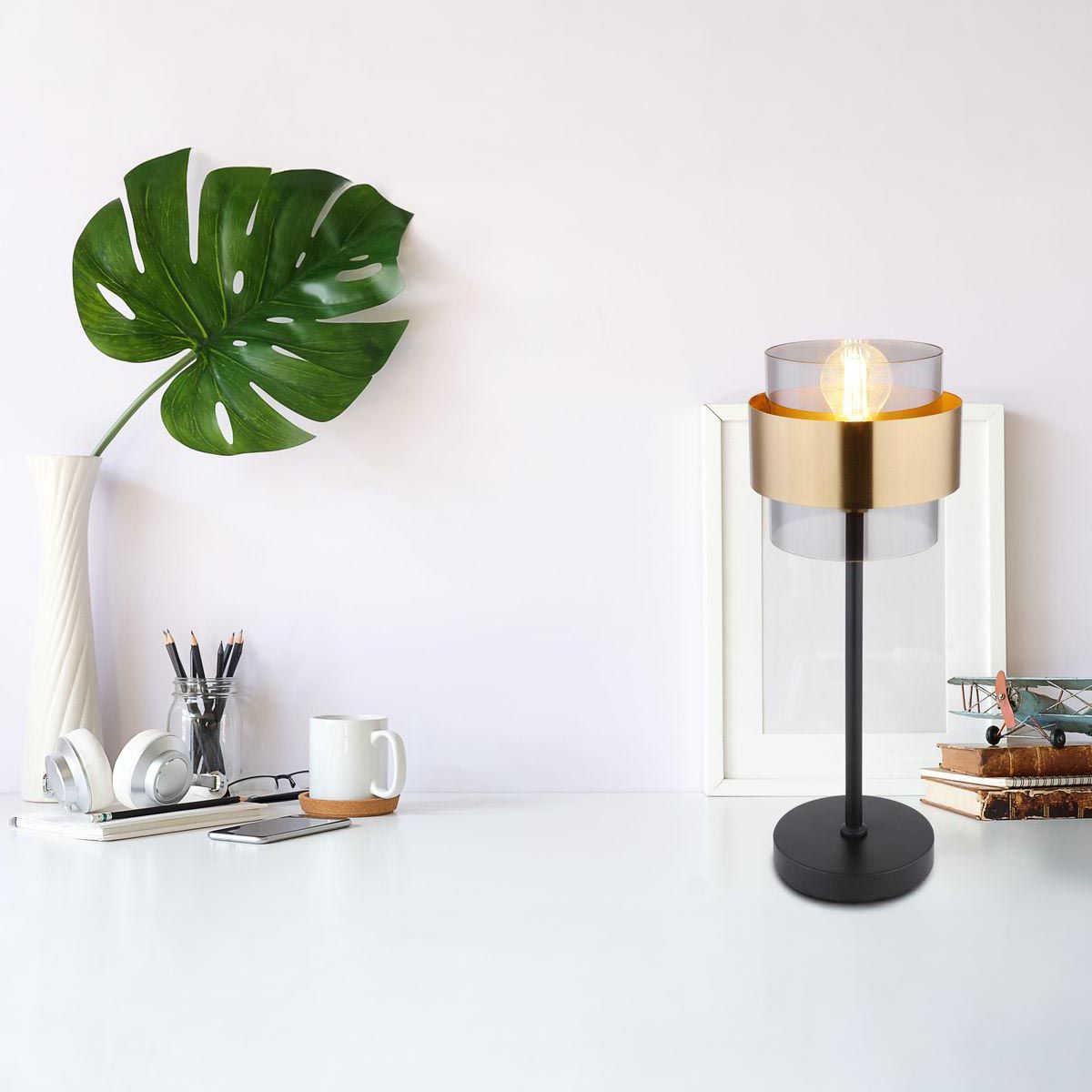 Lampade: Tischleuchte, Glas, Messing, 47 cm Höhe – Nuovo (secondo la descrizione) da Kreuzlingen venduto da Smart-Light 1