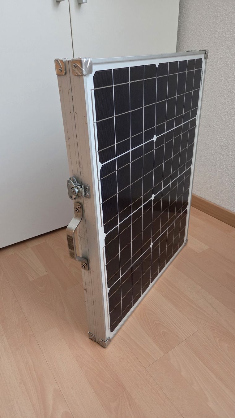 Dispositivi a energia solare: 2 Stk. Solarmodul je 50W Tragbar – Usato da Malters venduto da o_ANDI_o 2