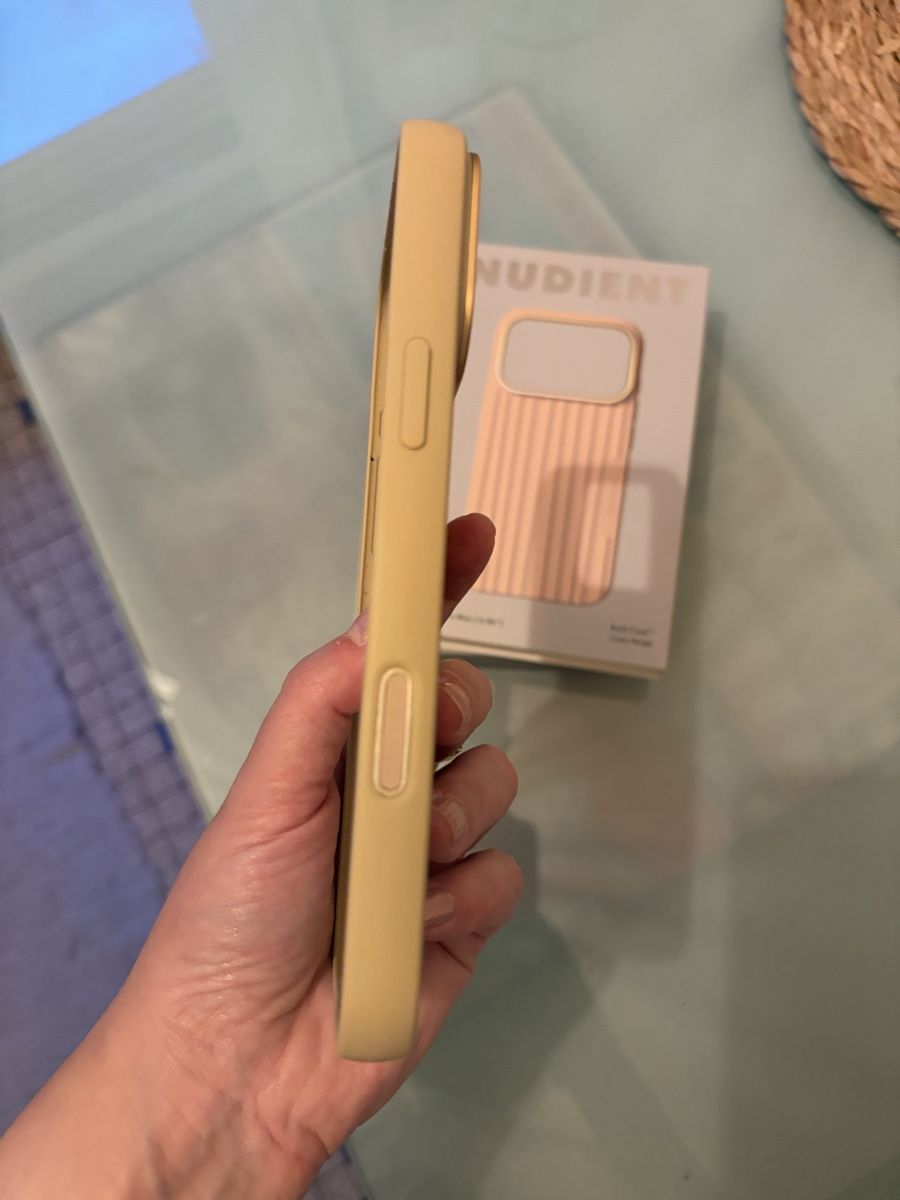 Covers & Schutzfolien: Nudient Hülle iPhone 17 pro Max  – Gebraucht aus Basel von Brunner.T 4
