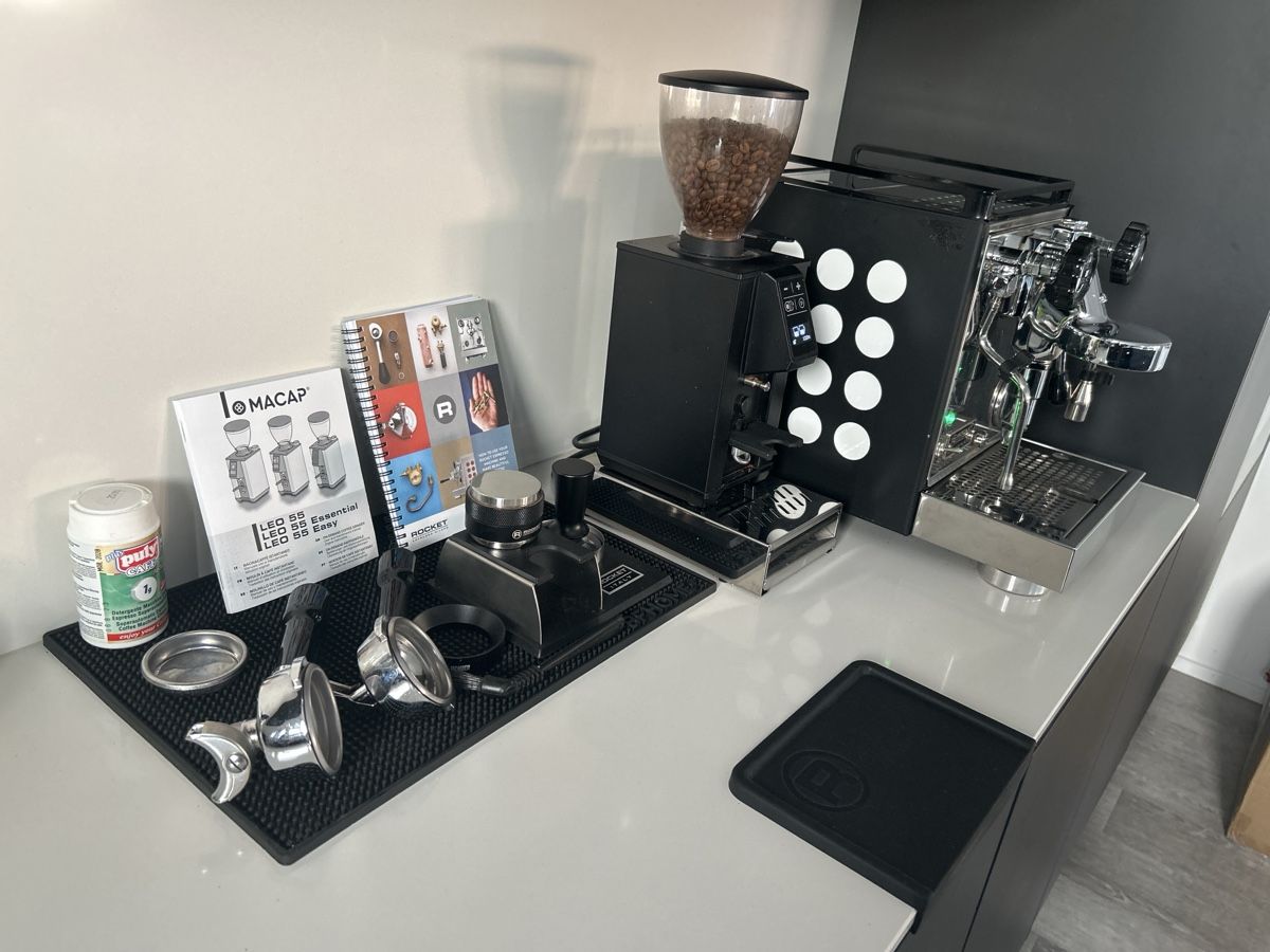 Rocket Macchine per caffè & Macchine per espresso: Rocket Espresso Machine and Macap Grinder Set – Usato da Mammern venduto da B78 3